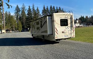 2017 Thor Motor Coach Hurricane 34J