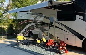 Thor Motor Coach Hurricane 34J