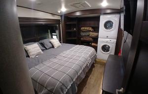The whole family 2 bedroom + loft