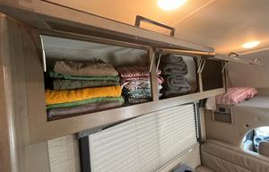 CLASS-C Thor Motor Coach Four Wind *Sleeps 4-6*