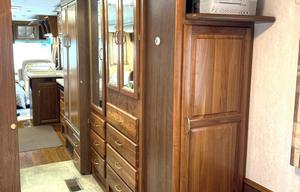 1998 National Tradewinds 7370
