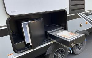 Family & Fido-friendly Travel Trailer Rental