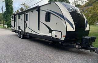 2017 CrossRoads RV Sunset Trail Super Lite SS331BH