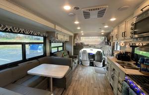 2021 Coach Odyssey 29K Class C - Homy!