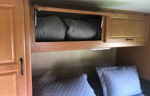 2016 Thor Majestic 28A #6