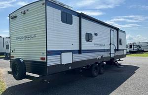 Break - Brand-New Bunkhouse Built for Family