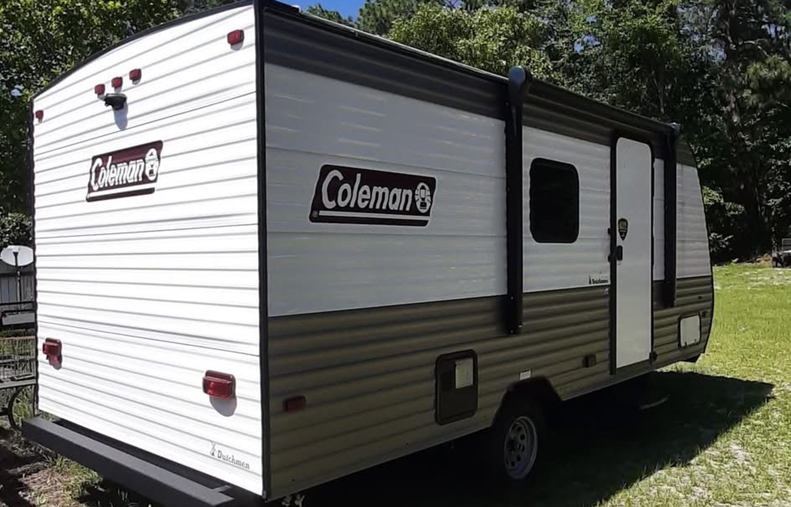 2024 Coleman Apex 17 FB