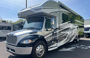 2023 Entegra Coach Accolade XL 37L