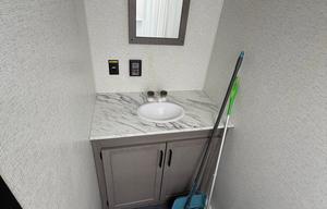 2025 Keystone Hideout - Modern, Cozy & Easy to Tow RV rental photo 19