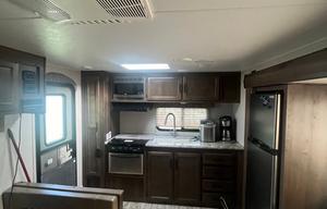 2019 KZ Connect C251RK RV rental photo 5