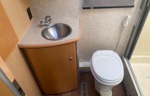 Mercedes Great MPG & easy ride diesel motorhome