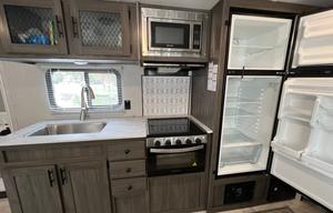 2021 Shasta 26DB Travel Trailer