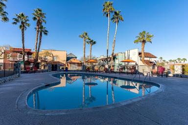 Palm Canyon Hotel & RV Resort