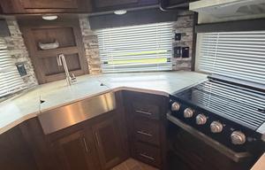 2020 Cherokee 274VFK RV rental photo 4