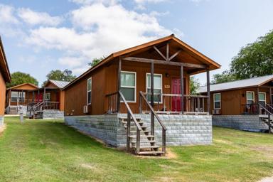 Cabins for rent Kerrville