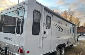 2009 Forest River RV Rockwood Ultra Lite 2501SS