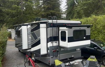 Sunseeker 2500TS seeks Campers. Private rear Queen