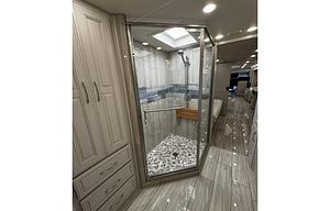 Presidential Luxury Coach