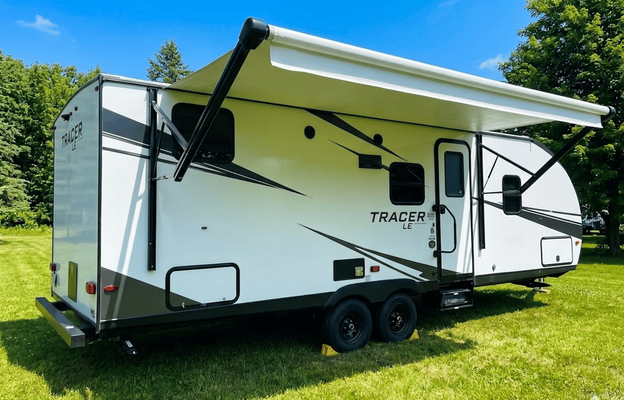 The Great Lakes Wagon -Sleeps 8