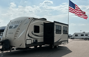 Hopper - Comfort Meets Adventure