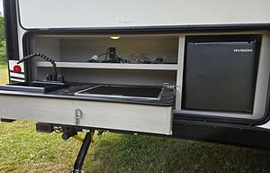 2022 Tracer 24DBS RV rental photo 27
