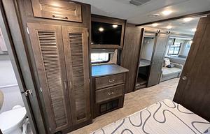 Luxury Bunkhouse Class A