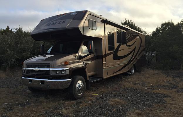 Come enjoy our vacation home on wheels!