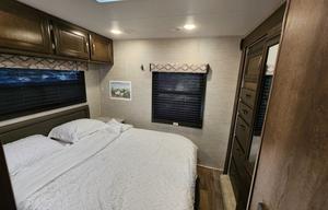 Kid/Pet Tested & Adult Privacy, Sleeps 9 w/ Bunks