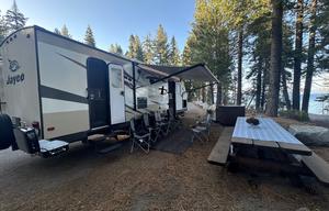 Spacious Tahoe Bunkhouse *Festival-Friendly
