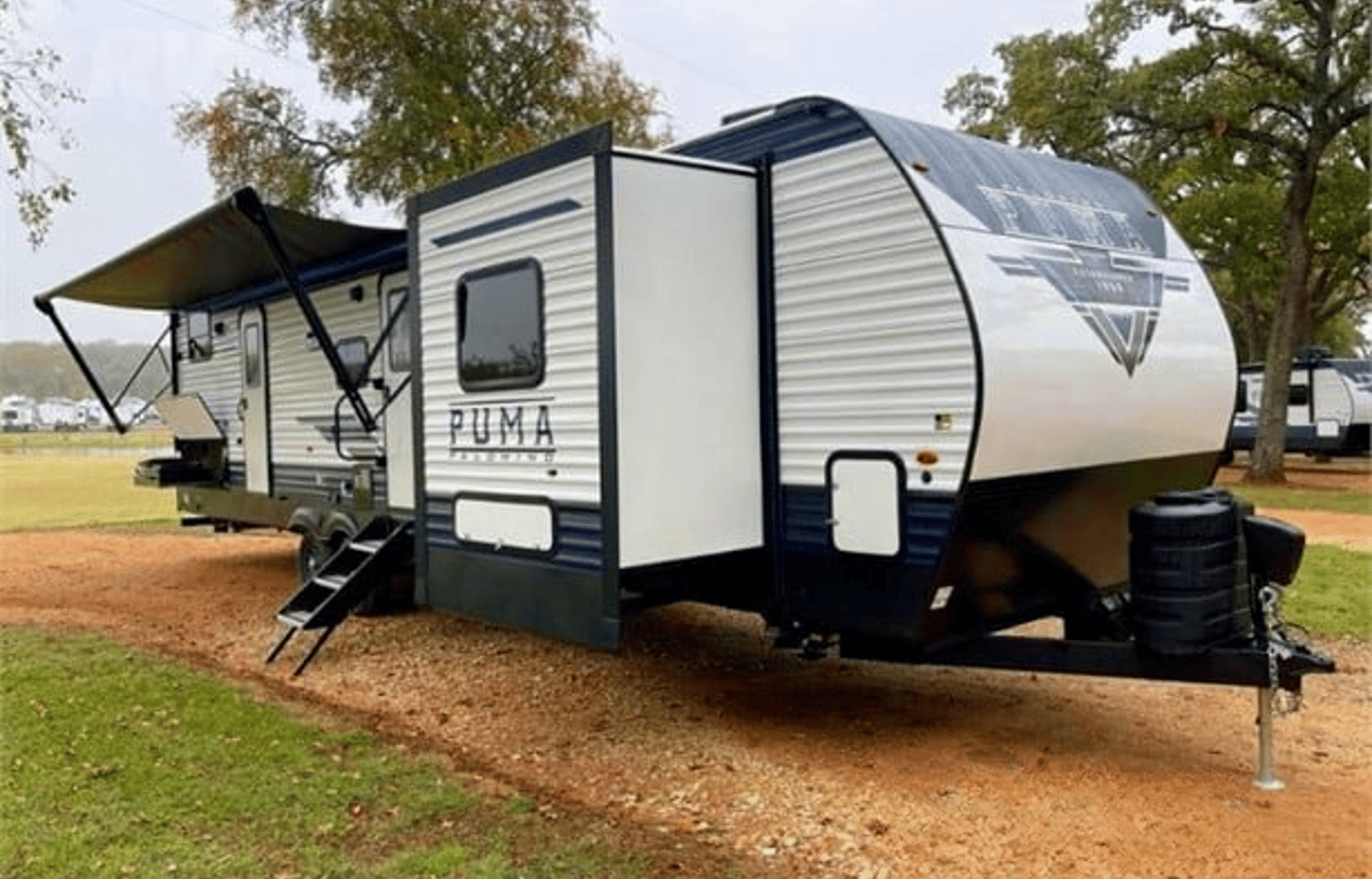 2021 Palomino Puma 32BHQS