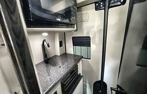 Luxury 10 Passenger Van with Bathroom