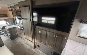 The GYPSY: Gorgeous NEW Luxury Class C Motorhome