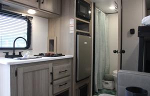 2025 Coleman 17B – Easy Tow, Fully Stocked