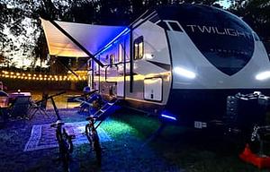 STUNNING + *Twilight* (Delivery Available)