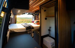 AURORA-Mercedes Sprinter 144 AWD|Luxury Off Grid