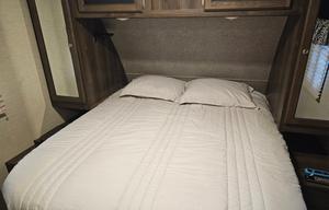 Family & Pet-Friendly Bunkhouse | Delivery Only