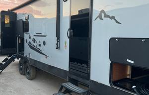 2023 Forest River RV Cherokee Grey Wolf Black Label 26DBHBL RV rental photo 49