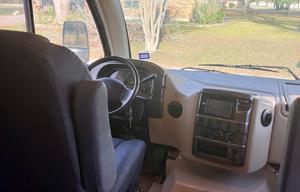2016 Thor Axis 24.1 - FUN and EASIER to drive!