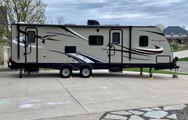Keystone Passport 2810BH *Family & Pet Friendly*