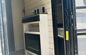 2022 Keystone RV Hideout 32BHDSWE RV rental photo 7