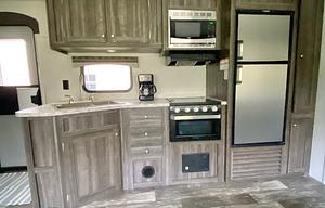 2020 Fully equipped, camping supplies