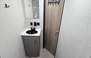 NEW mid-sized family camper fully stocked