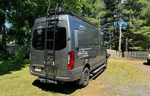 2023 Winnebago Revel 44E 4X4