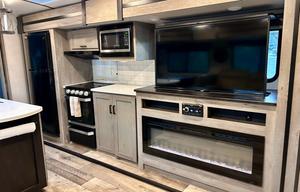 2021 Outback 340bh RV rental photo 6