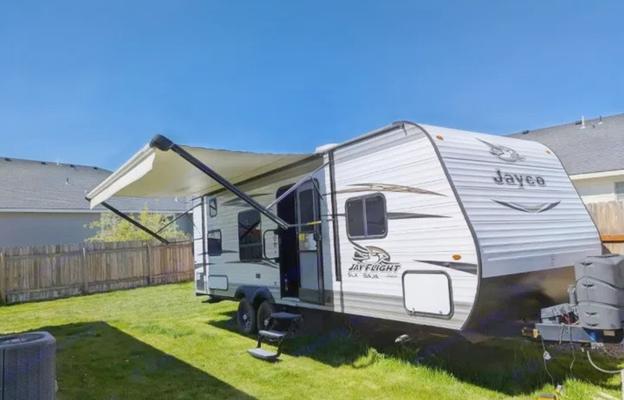 Jayco #153 Family Bunkhouse | Sleeps 10 | Easy