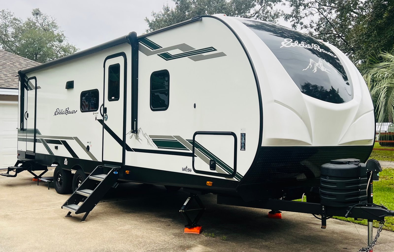 2024 Heartland Eddie Bauer 265BH-L