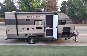Travel Trailer Delivery by One Haul Of A Time