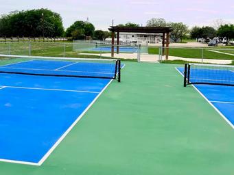 Alamo River Resort - RV Park & Campground in San Antonio, TX (4)