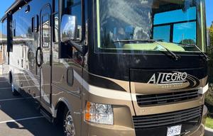 2015 Tiffin Motorhomes Allegro 31 SA