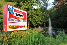Holiday Trav-l-Park